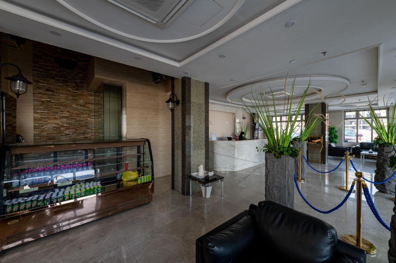 Holiday Plus Al Marwa Ar Rabwah Exterior foto